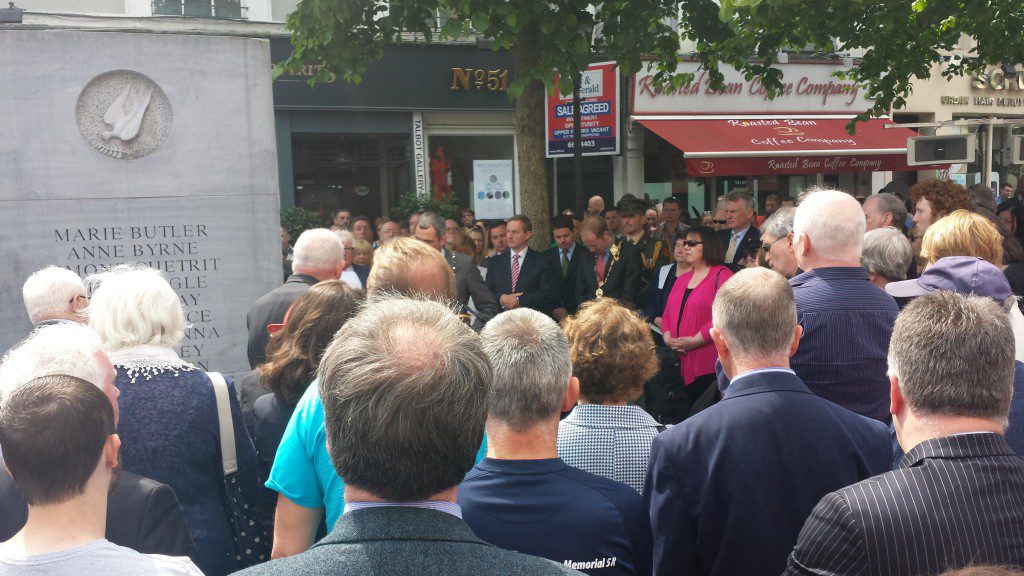 An Taoiseach Enda Kenny speaks to the crowd at Dublin and Monaghan Commemoration